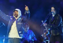 Jack White y Eminem ofrecieron un show de mediotiempo único en el Día de Acción de Gracias