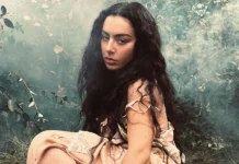 Charli XCX comparte el tema “Wall of Sound”