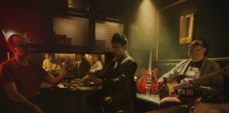 Los Tres presenta su nuevo álbum ‘XCLNT’