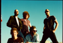 Pond ha compartido “Through the Heather”