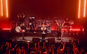 Love of Lesbian se despide de Puebla en el Tecate Comuna 2026