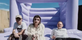Chvrches comparte el sencillo «Overthinker»